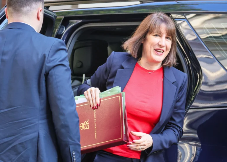 Rachel Reeves Hints To Public workers To get above inflation pay raises